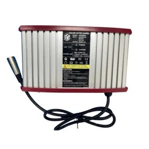 Chargeur HP0480W 48V8A pour voiturettes de golf avec boîtier en aluminium